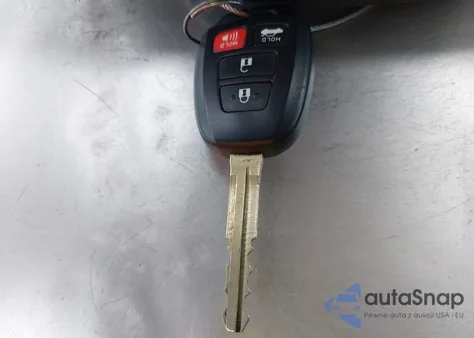 2018 Toyota Corolla Le from USA, damaged, VIN 2T1BURHE4JC058802